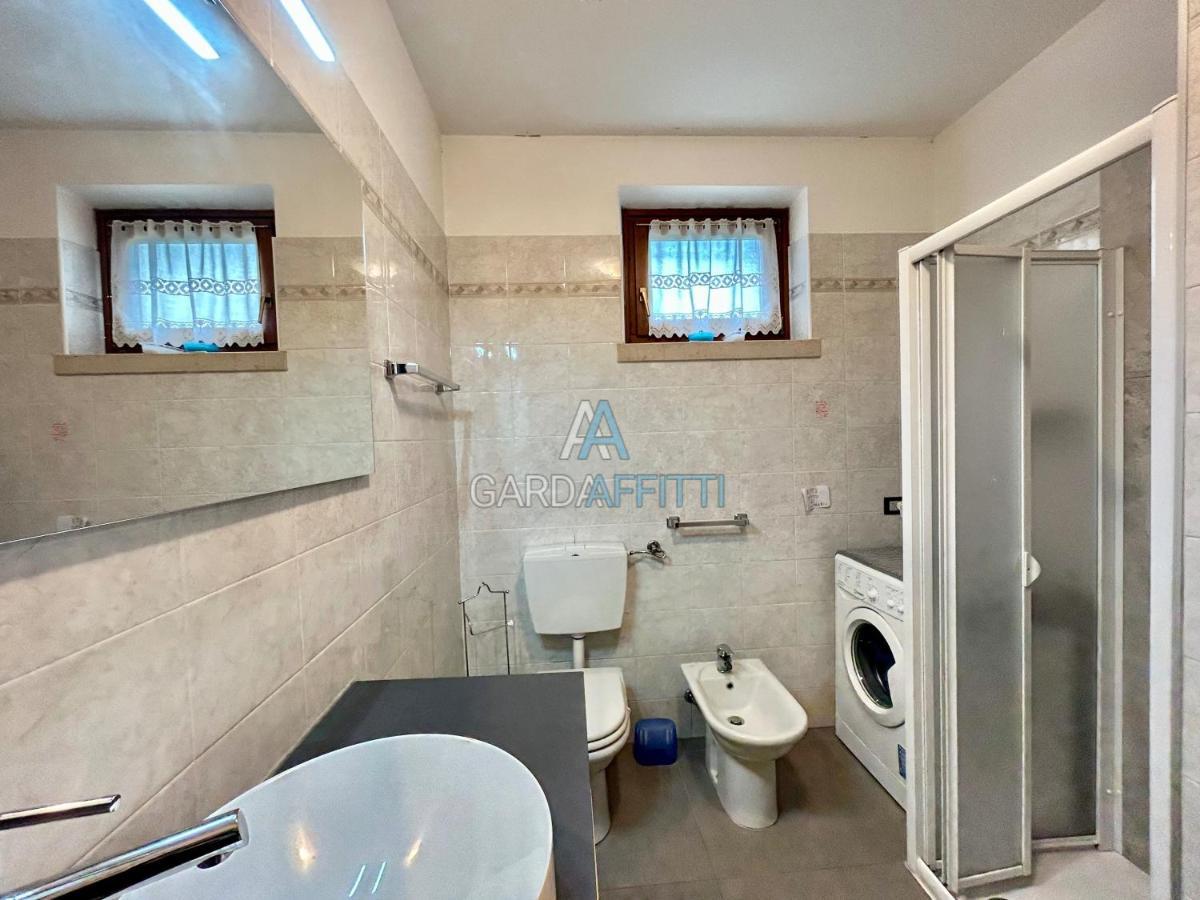 Perla Apartment - 3 Piscine E Un Bar - Desenzano Desenzano del Garda Bagian luar foto
